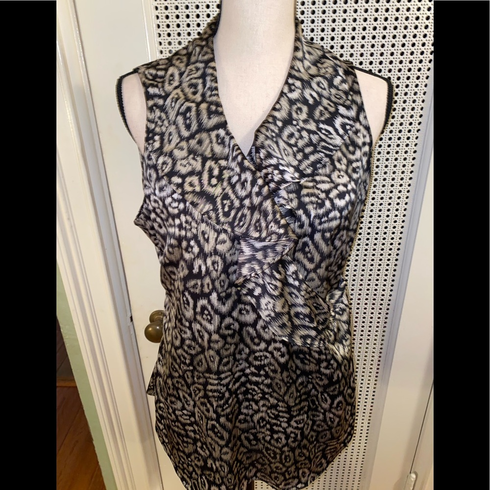 Ann Taylor cross over sleeveless blouse